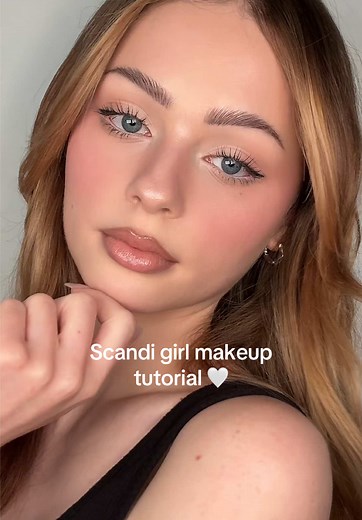 Scandinavian Girl Makeup Tutorial: Get the Look