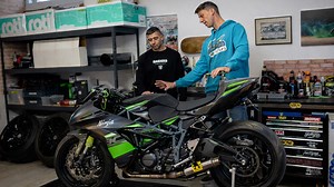 Kawasaki 636 stunt machine breakdown