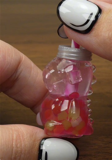 Make a #gifted mini Dino Refresher with me from @Miniverse Cafe series 6b 😭😍😍🦖 #miniversecreator #miniverse #makeitmini