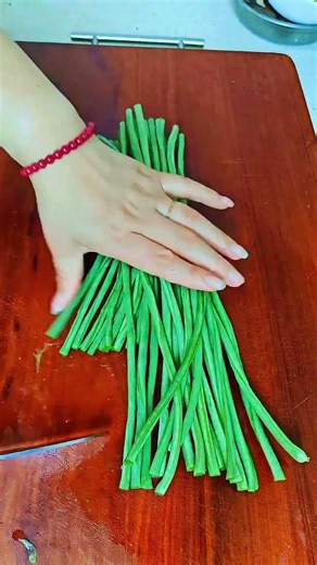 Satisfying Veggie Prep: Chopping Long Beans 🔪💚