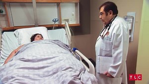 Dr. Now is concerned about Margaret's commitment to change, but she says she's willing to do whatever it takes to qualify for surgery. Follow her journey tonight at 8/7c on #My600lbLife. | TLC