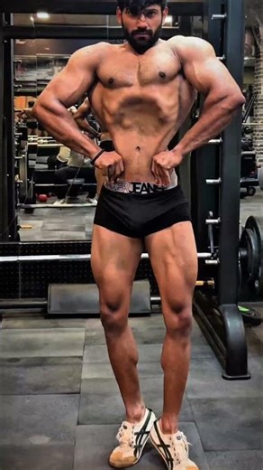 Follow for daily fitness tips & tricks 🔥👊 #gym #fitness #fitnessmotivation #coach