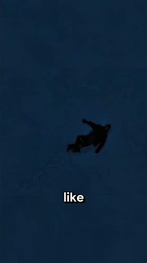 He's stranded in a blizzard❄️😱