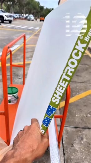29 reactions | If you can master the art of focusing on one step at a time,  you can accomplish anything you set your mind to.  One step at a time — that’s how progress is built. Now take this step: put your phone down and GIVE ME TEN push-ups Drop a “10” in the comments when you do yours.  #GiveMeTen #GratefulRay #FaithAndFitness #BuiltDifferent #DailyDiscipline #ShowUpForYourself #OneDayAtATime #BabySteps #ConsistencyWins | Give Me Ten | Facebook