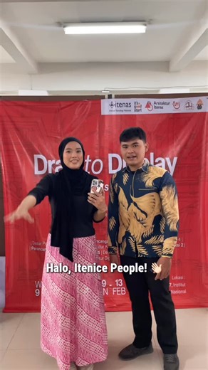 FROM DRAFT TO DISPLAY! Intip Kerennya Karya Arsitektur Itenas 🔥 All The Works, One Space. Siapa bilang tugas kuliah cuma numpuk di meja dosen? Di Arsitektur Itenas, tugas kuliah disulap jadi pameran berkelas! 🤩 Pameran “Draft to Display” ini memamerkan perjalanan eksplorasi kreatif mahasiswa Arsitektur dari sketsa kasar sampai jadi maket dan desain yang mind-blowing. Mulai dari mahasiswa baru sampai yang lagi TA, semua karyanya ada di sini! Catat tanggalnya! 📅 29 Jan - 13 Feb 2026 📍 Lt. 2 Ge
