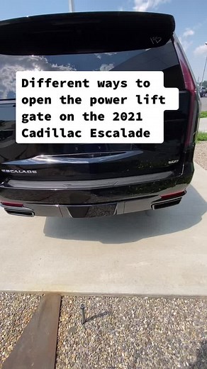 Different Ways to Open the Power Lift Gate on the 2021 Cadillac Escalade