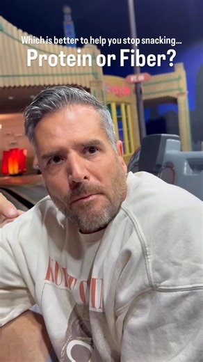 Phil Cowley | Philsmypharmacist on Instagram: "Protein or fiber… which one actually helps stop the constant snacking?"