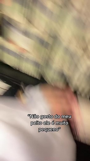 Aceitando A Beleza dos Peitos Pequenos