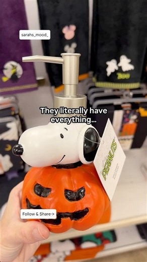Peanuts❤️theme fall Halloween Kohl’s🧡 Decorate bathroom kitchen Snoopy Charlie Brown Lucy pumpkin