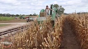 130K views · 3K reactions | How'd you like to work with this tractor?...