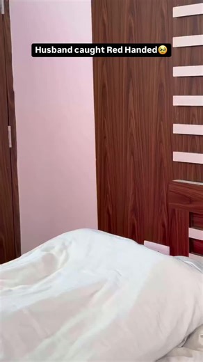 Love ki spelling galat hai 🤣