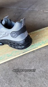 Powered by ArmorCore™ Impact Shield ✔️ Kevlar technology blocks impact & sharp hazards. ✔️ Adaptive Comfort Frame gives lasting, flexible comfort. ✔️ GripLock™ Traction keeps you steady on any surface. Hurry and get yours while it’s in stock! https://mywellzone.com/products/powerstep | WellZone