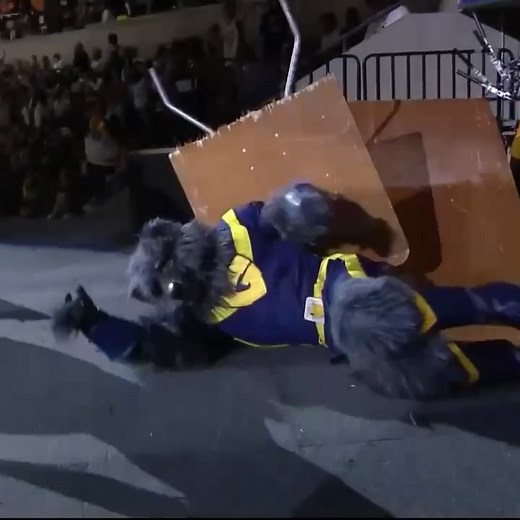 Your favorite mascot’s favorite mascot 🐻 Happy #NationalMascotDay to Grizz. | Memphis Grizzlies