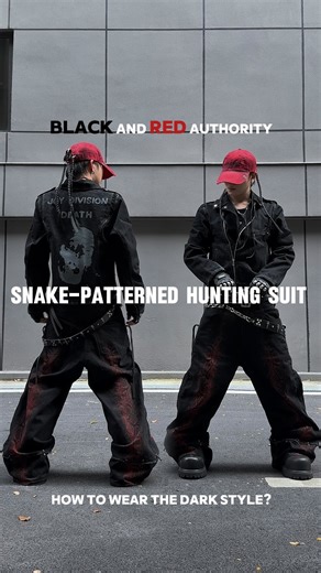 BlackWarriorS on Instagram: "Black and red ”snake pattern“ hunting suit . . . . . #ootd #whattoweartoday #outifitoftheday #inmyfeeling #ootdfashion #fyp #fitcheck #boxyfit #streetstyle #autumnoutfits #ootdfashion #opium #topman #allblack #blackred . . . . . Jacket: NastyHub Trousers: @flyerrer"