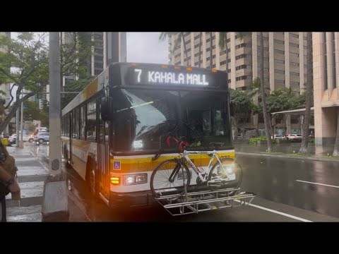 TheBus Honolulu Bus 277 Route 7 Kahala Mall