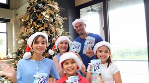 Hello, mommies! Holiday season na! And what better way to celebrate than a special giveaway handog ng Mom’s Valuable Partner ninyo sa pag-aalaga ng damit --- Del! Be one of our lucky e-shopping voucher winners! 🎁 To join, stay tuned lang on Del Fabric Softener's FB page at abangan ang aming special videos! 😉 Then follow these steps: Step 1: Guess the featured Del variant in the video. Step 2: Name 3 or more moms you want to join! Don’t miss it, mommies! Join na sa #DelMomsValuablePartnerChrist