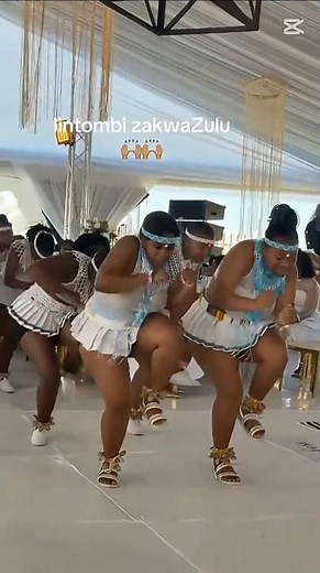 “Intombi zesiZulu: Dance You Can Feel #africantradition #shortsfeed #dancevideo #zuluwomen