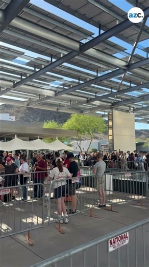 Early crowd gets pumped up for Trump's 'Red Wall' visit in Phoenix