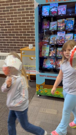 It’s not the Macy’s Day Parade Balloons 🎈 Over Broadway, but we’re pretty Pellston Proud with these 2nd grade balloons 🎈 | Pellston Public Schools