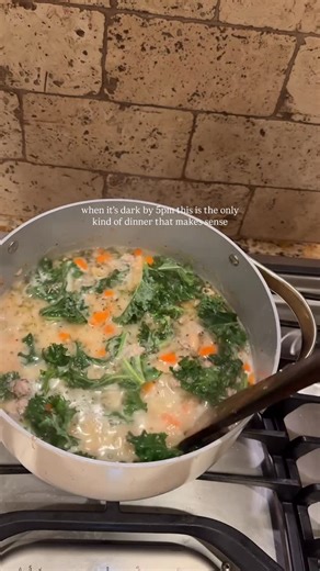 Sweat and Tell | Jacqs Romney on Instagram: "another cozy soup to hug you from the inside out #soupseason #easydinner #soup #recipe #healthymeal #winterrecipe"