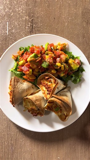 Conitos de carne molida y queso — receta fácil Costa Rica