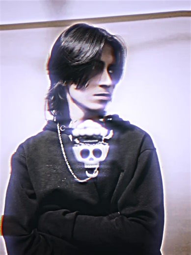 How to Achieve the Perfect Wolf Cut Hairstyle