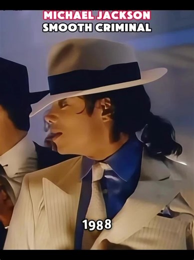 Legendary Michael Jackson Smooth Criminal Performance