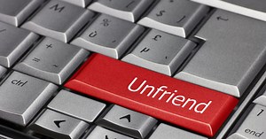 11 types of mums you'll friend on Facebook - Netmums