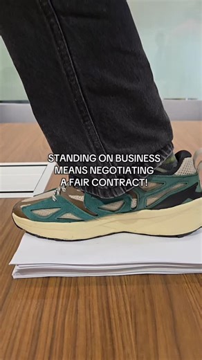 Meeting bosses at the table to negotiate a new contract 🤏🤏🤏 #UnionsForAll #UnionStrong #workerpower #union #workersrights #nickiminaj | SEIU Local 73