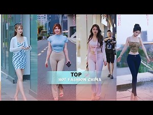 "Exploring Chinese Street Fashion 2025 | Beautiful Girls in Lovely Outfits 👗✨"#streetstyle2025 Ep.25