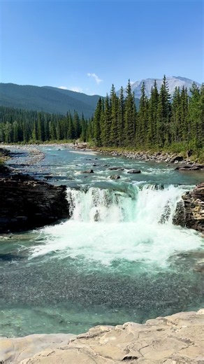 Kananaskis Alberta Breathtaking View: Nature in Canada