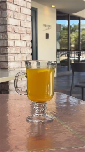 🆕 Seasonal Cocktails (& mocktails) good enough to make even Wednesday Addams smile! 😉 And there’s more where that came from. We’ve got a Fire Toddy, Cocoa Deluxe, Holiday Spritz ( many more) waiting for you in our lounge! 😎 Try them all and let us know your favorites! ☕️🍸🍵 | BRAVO! Italian Restaurant and Bar