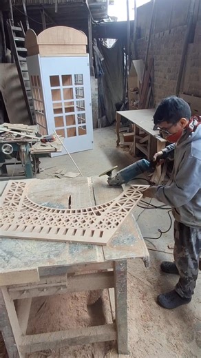 Lijado de torre eiffel | Arte y diseño LUATI