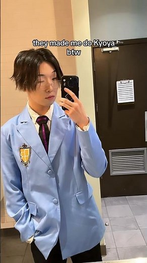 The Ouran High School Host Club experience 😂