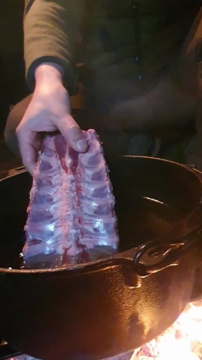 Do you think I could fit one more? 😨 #fy #deepfrying #firekitchen #steak #asmr #meat #outdoorcooking