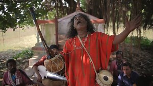 Spread throughout Eastern India and especially West Bengal, the Bauls are a sect of mystic musicians with an ancient heritage in India. Watch sarod player Soumik Datta and director Souvid Datta share their tales from this shoot Live on our Instagram Page on 6th May @ 4 PM! Binge the entire series of 'Tuning 2 You: Lost Musicians Of India' on 7th May, 9 AM - 12:30 PM | Sony BBC Earth