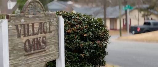 Commercial roofing plays a critical role in protecting buildings, operations, and long-term property value. Aztec Roofing provides professional commercial roofing services designed for flat and low-slope roofing systems, focusing on durability, proper drainage, and long-term performance. A properly installed commercial roof helps prevent leaks, reduce maintenance costs, and protect interior assets from weather-related damage. Routine inspections and quality installation are key to extending the 