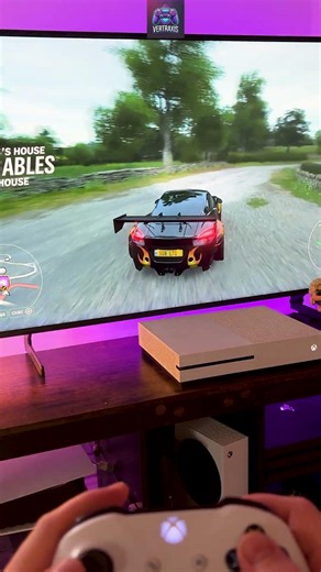 XBOX ONE S - Forza Horizon 4 on a 4K TV