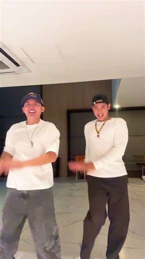 90s Dance Steps by Elias J. TV