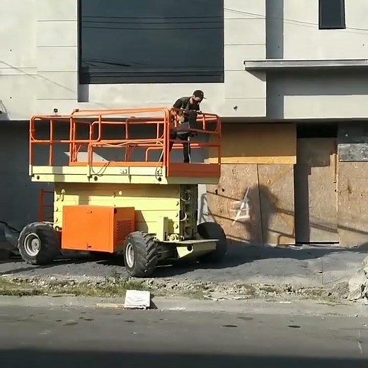 JLG 4069LE en Acción con Progalvati | Plataforma de Tijera Eléctrica Todo Terreno 🔋🏗️