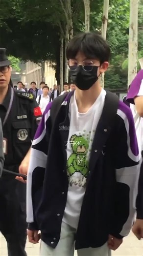 "cảm ơn anh đã bảo vệ Tiểu Tả nhà emm🌷" #zuohang