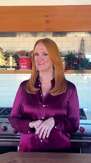 Celebrate Christmas with Ree for Candy Coated Christmas!