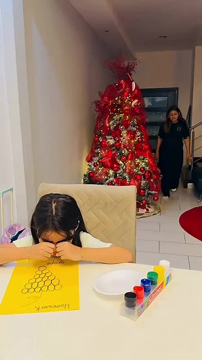Pintando uvas y nombres: aprende con Yiyi