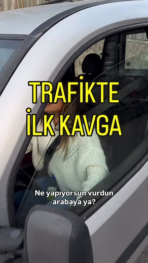 İn lan lütfen arabadan!! | Cansu Tarım