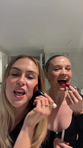 Laura Henshaw's Age and Curly Hair Journey