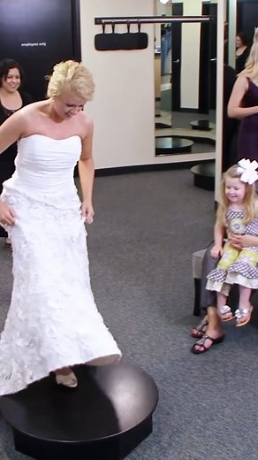 This Alabama bride is looking for a dress that screams “Southern Chic!” 🤠#SayYesToTheDressAltanta | Say Yes to the Dress American