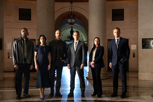 Meet the Cast of Law & Order Season 25