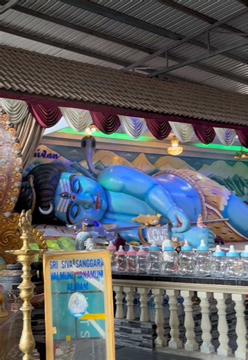 Exploring Baby Shivan Temple in Seremban