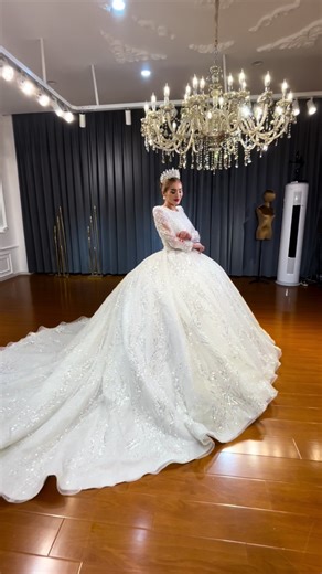 Princess wedding dress for Muslim bridal#luxury #weddingday #amandanovias #laceweddingdress #bride