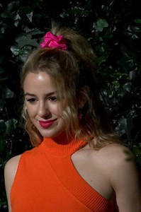 Chloé Lukasiak talks style at 'Alice + Olivia' NYFW